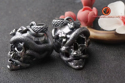 Pendentif crâne. Tete de mort et serpent. Argent 925 poinçonné - obsidian dragon