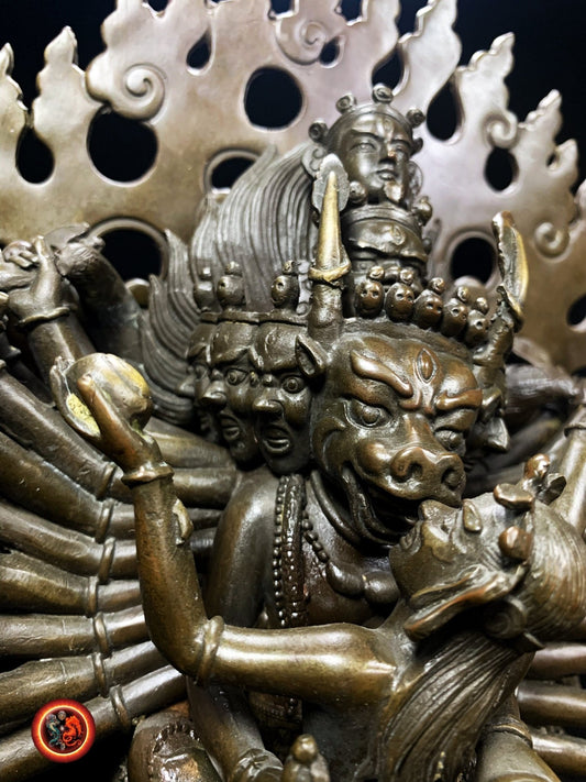 statuette bouddhiste,Statue Yidam Yamantaka, bouddhisme vajrayana ésotérique, tantrique en yab yum avec sa parèdre Vétali. - obsidian dragon