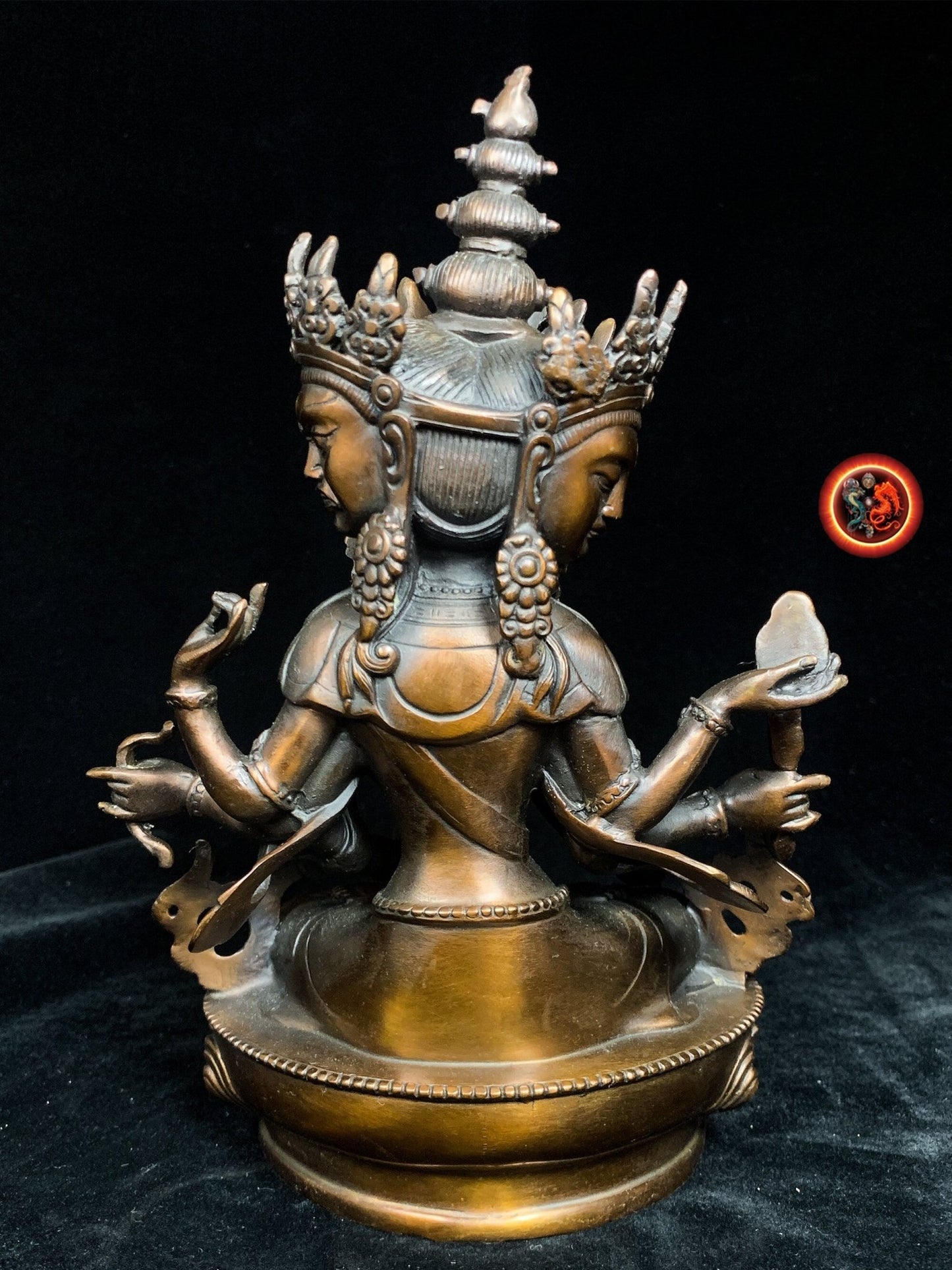 Statuette bouddhiste Ushnishavijaya en bronze- longévité et guérison