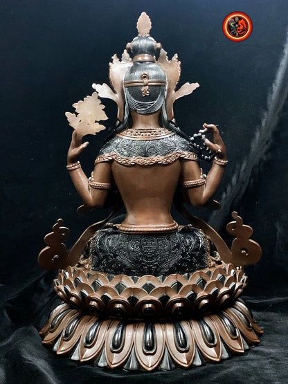 Statue, statuette bouddhiste exceptionnelle. Bouddha bodhisattva Chenrezi, Guan yin en posture de powa . Bronze de haute qualité. - obsidian dragon